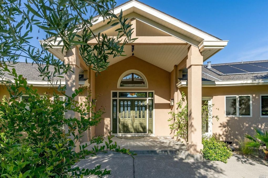 33 Oak Rock Lane